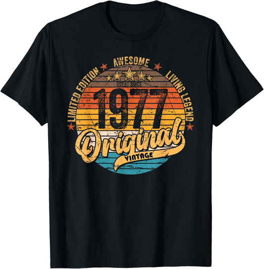 1977 Vintage Birthday Retro Vintage Men Women Gift , black T-Shirt
